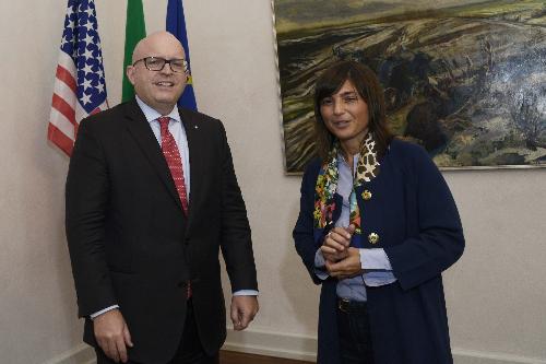 Debora Serracchiani (Presidente Regione Friuli Venezia Giulia) incontra Philip T. Reeker (Console generale Usa in Italia) - Trieste 12/09/2017